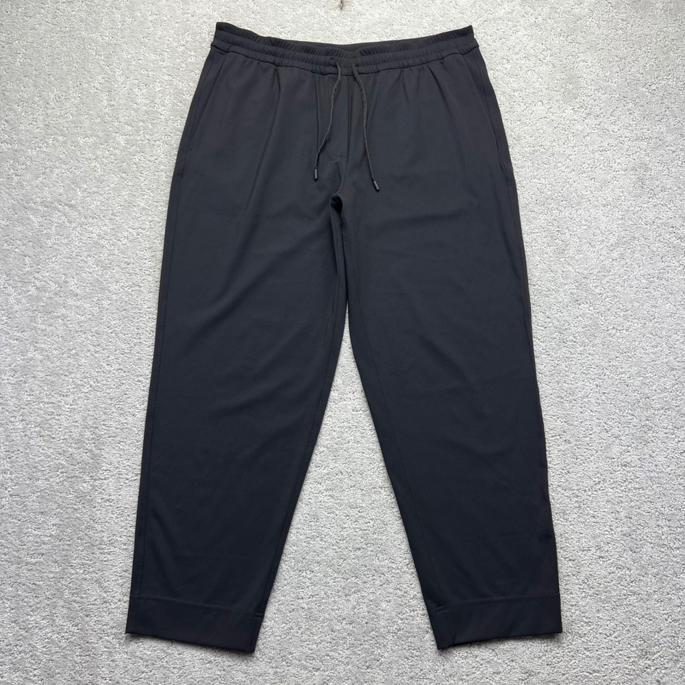 Lululemon Luxstreme Pants Womens Large Black Stretch Mid Rise Tapered 7/8 Length
